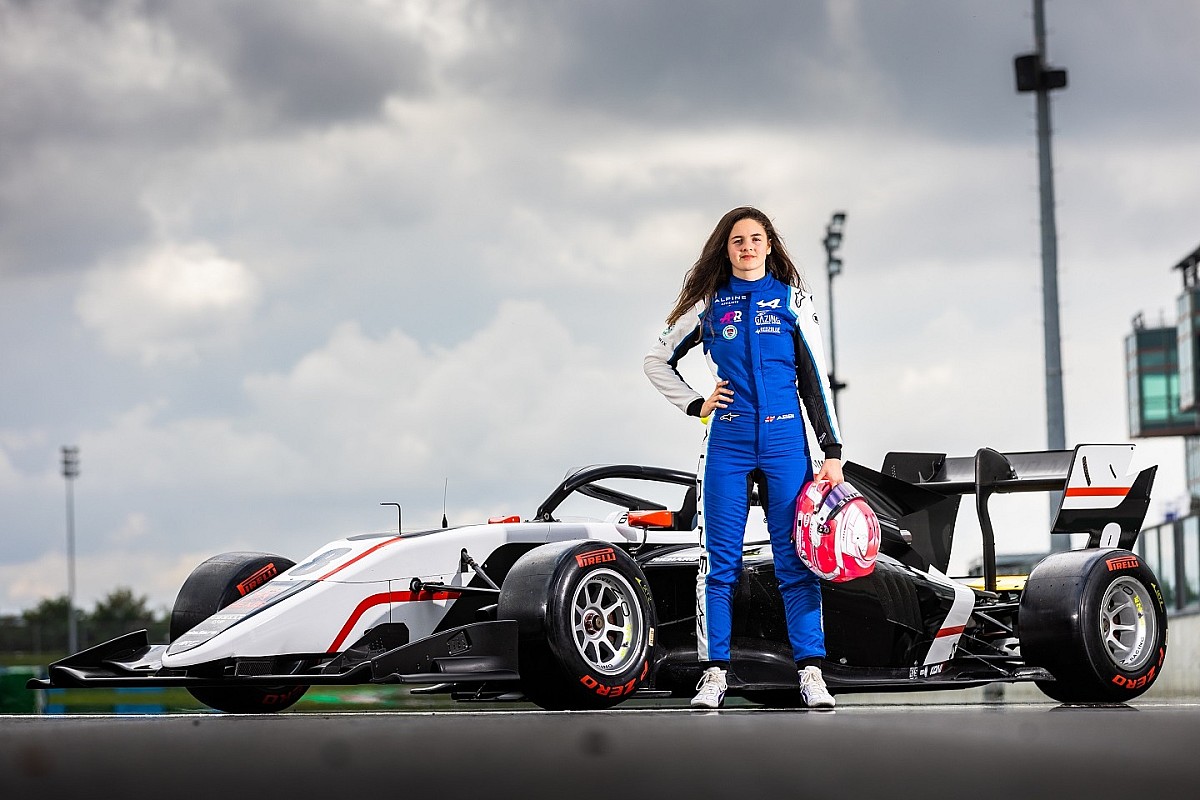 Chloe Grant targets Formula 1 after joining all-female series